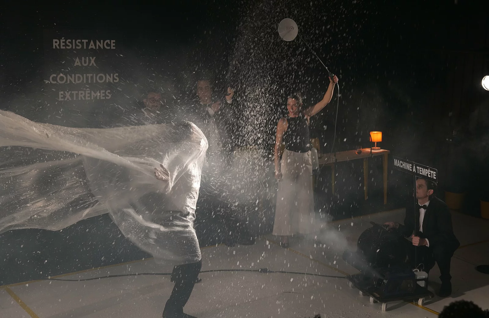 Pièce de théatre " Lexique de nos petites et grandes résistances" présentée par la compagnie Hecho en Casa durant la saison 24/25 de la CAPB KULTURA