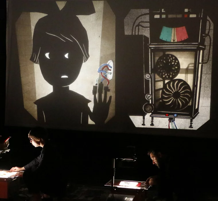 Spectacle de marionnettes "La méthode du Dr Spongiak" présenté par la compagnie moquette production lors de la saison 24/25 de la CAPB KULTURA