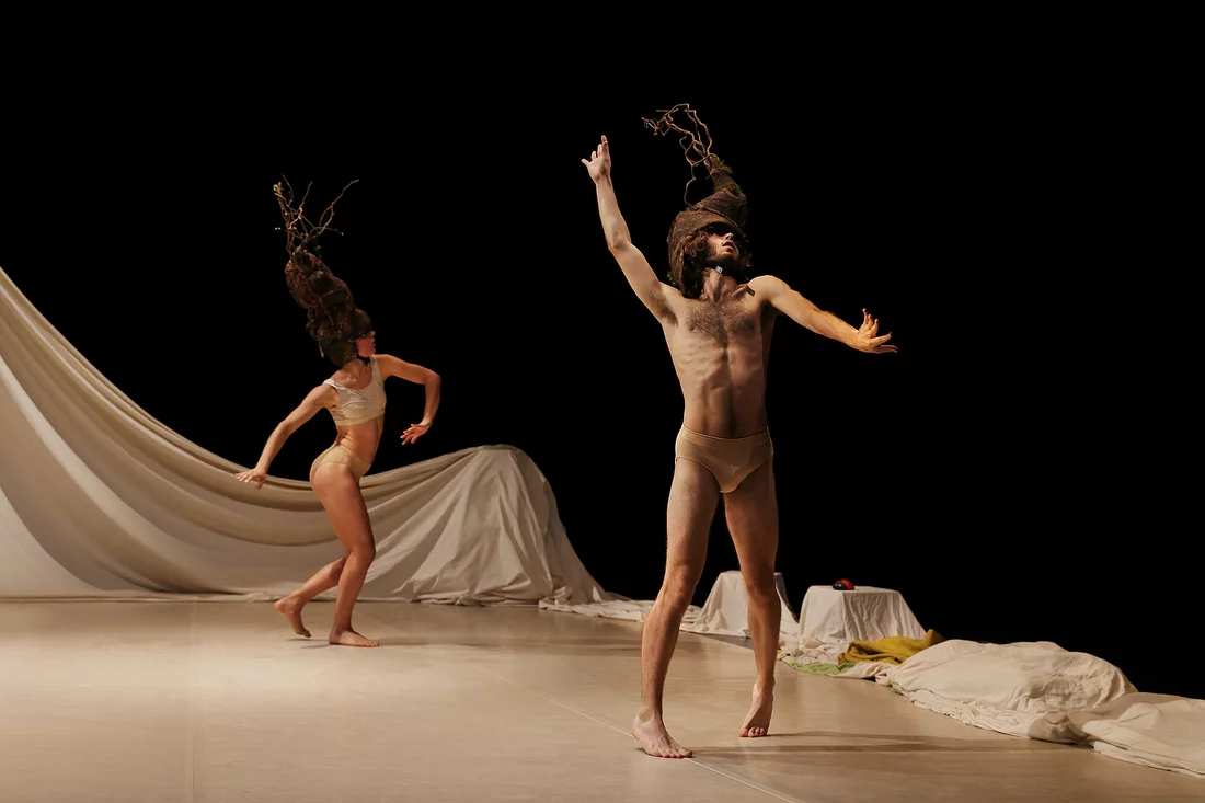 Une scène du filage de la pièce MAMUKA par la COMPAGNIE ELIRALE