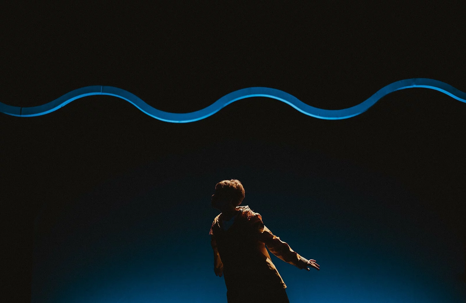 Spectacle "Arrainak bihotzean" présenté par la compagnie MarMar Teatro durant la saison 24/25 de la CAPB KULTURA